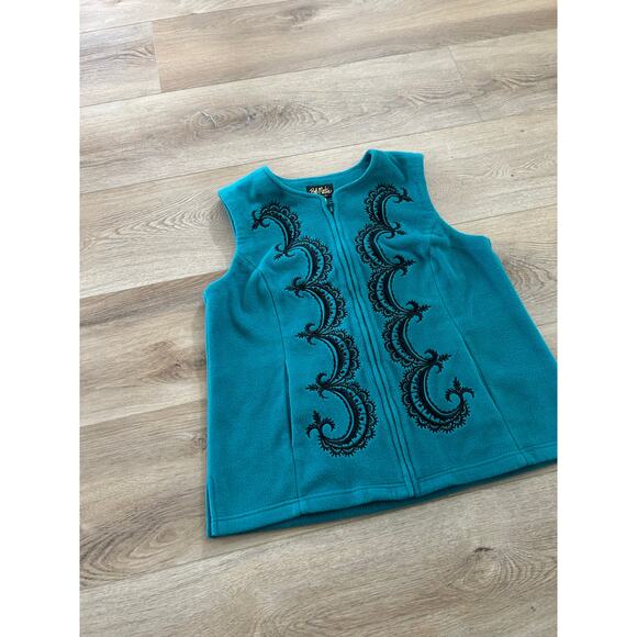 BOB MACKIE | SWEATER VEST - Picture 3 of 5